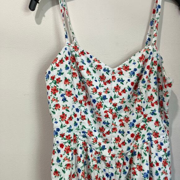 Old Navy White Floral Romper Summer Cottagecore Coastal M - Picture 3 of 8